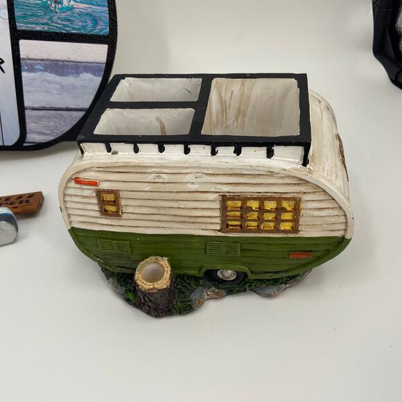 Camper Bundle - Picture 3 of 12